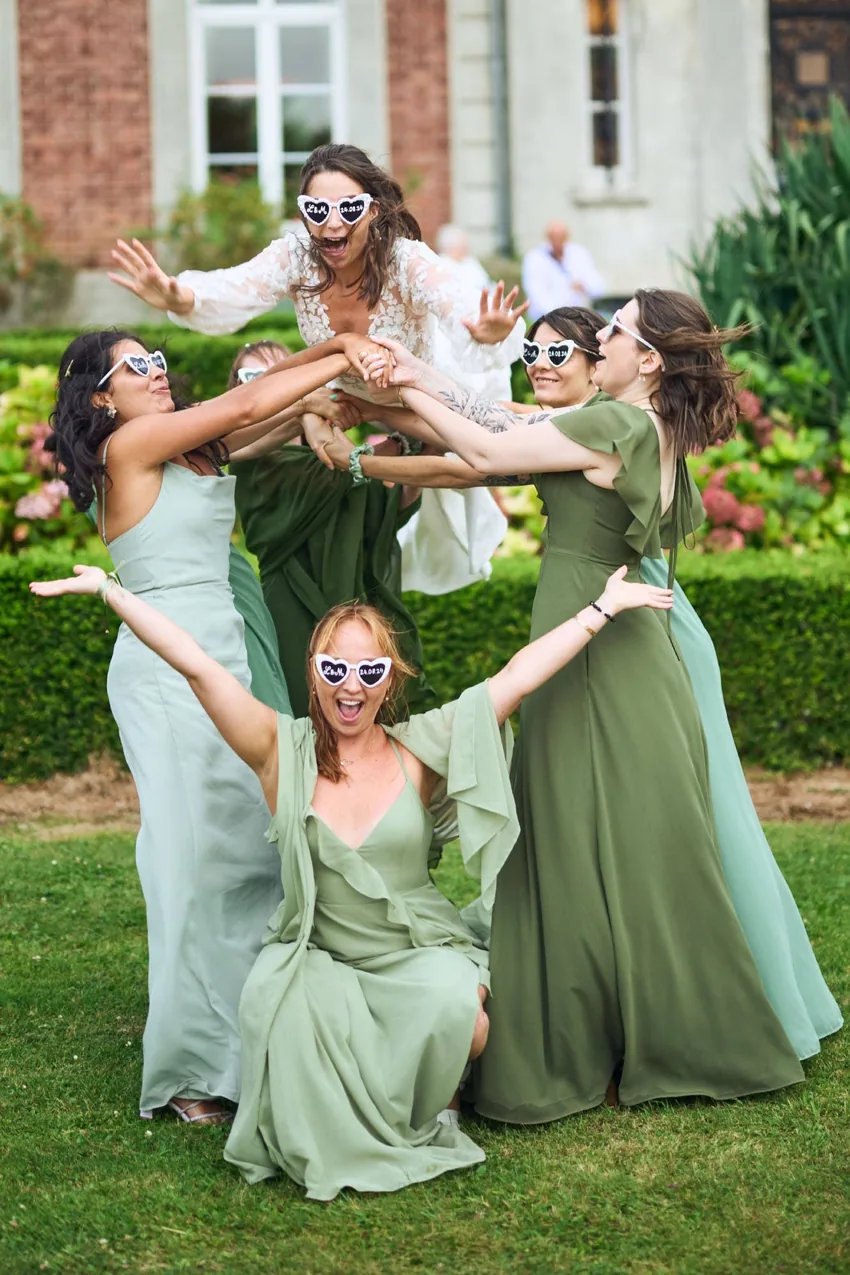 Demoiselles d'honneur, éclats de rire