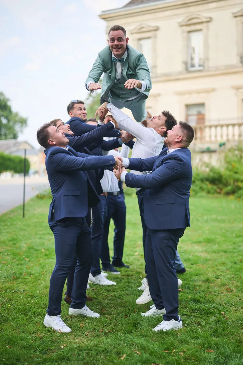 Les garçons d'honneur en folie